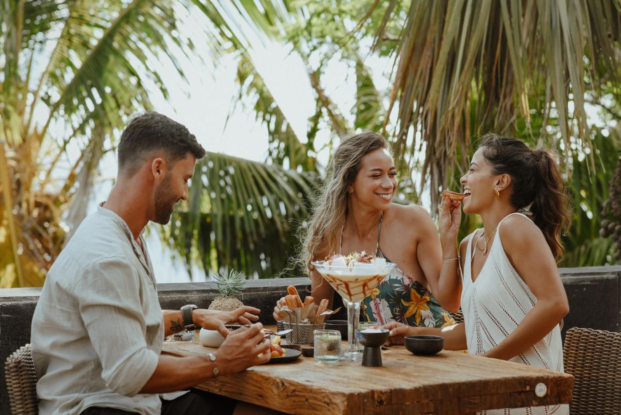 Palm Hotel & Spa Петит-Иль Экстерьер фото